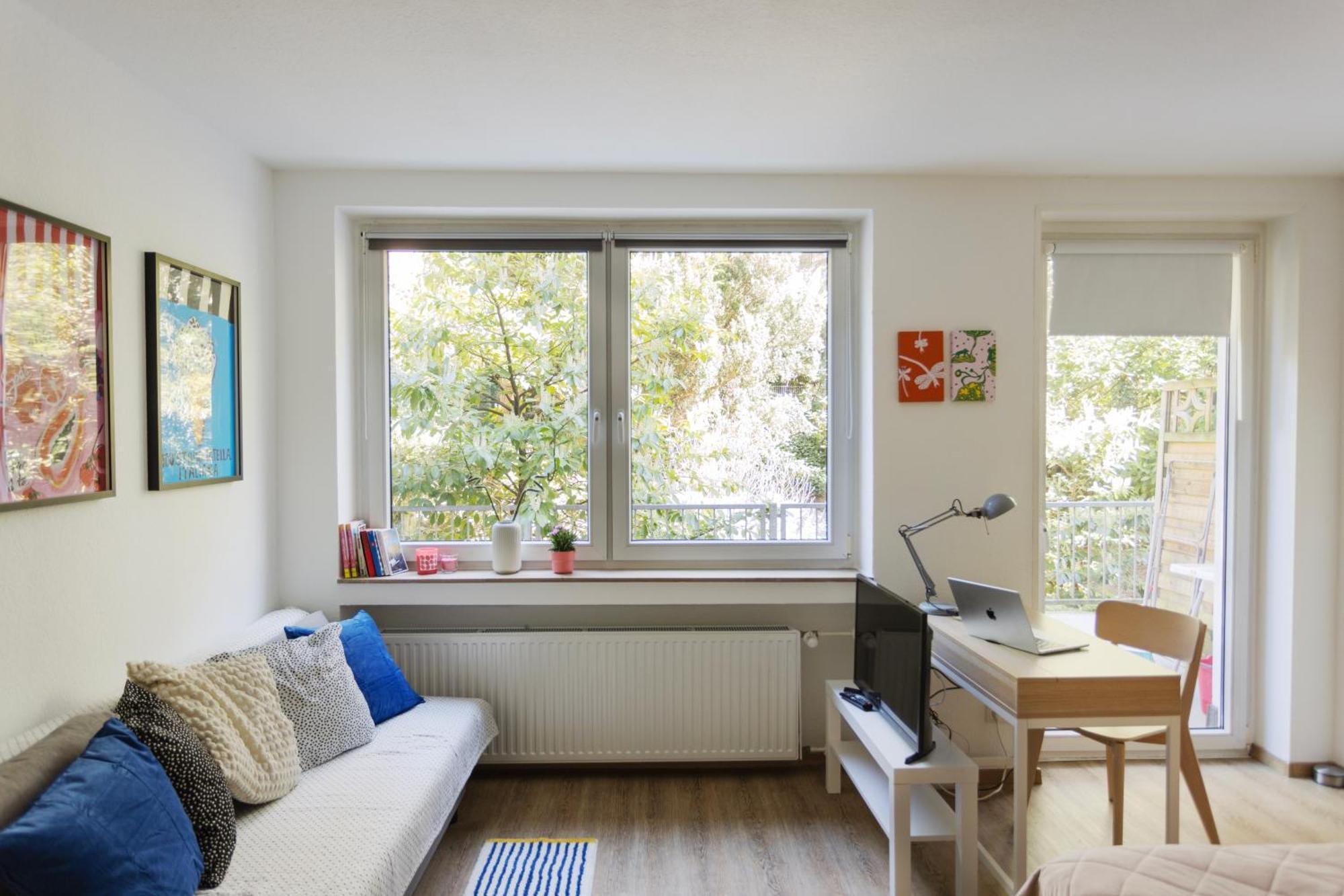 Central Apartment With Terrace And A Free Parking Duisburg Buitenkant foto