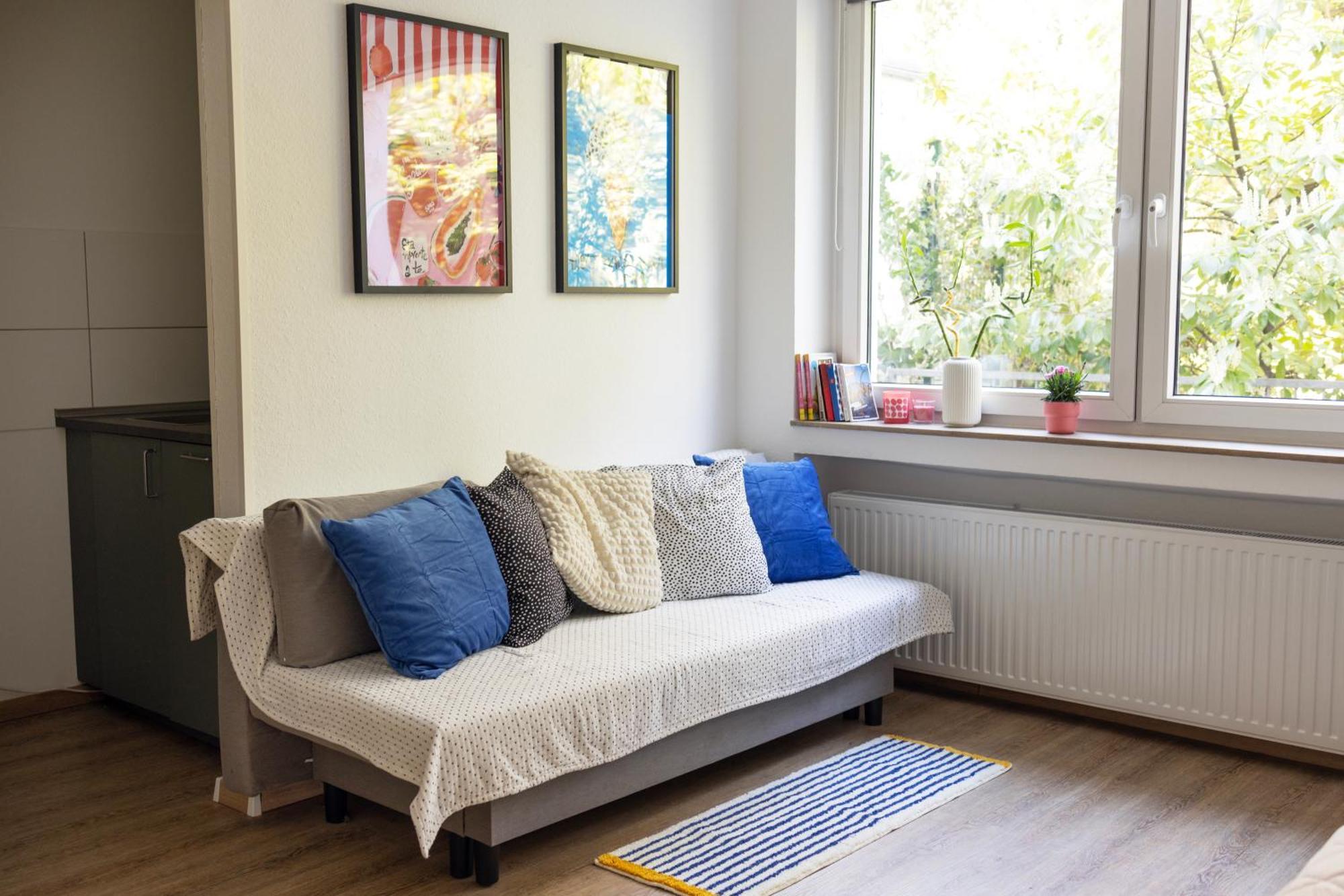 Central Apartment With Terrace And A Free Parking Duisburg Buitenkant foto