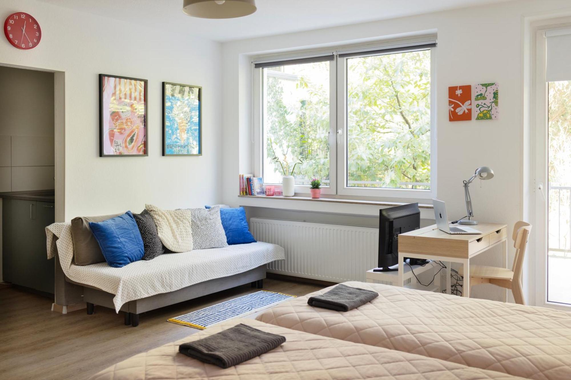 Central Apartment With Terrace And A Free Parking Duisburg Buitenkant foto
